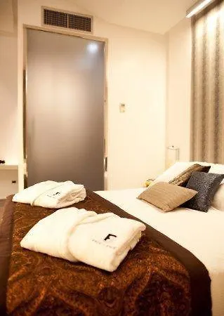 Face To Face House 3* Rome